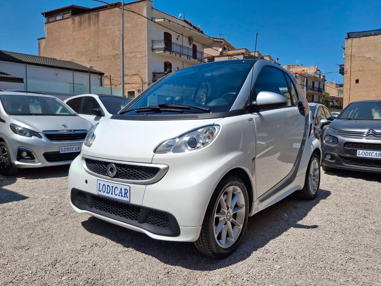 Smart ForTwo 800 40 kW coupé passion cdi