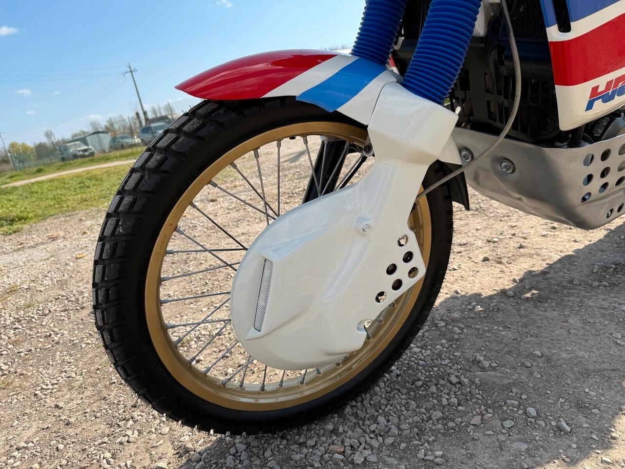 Honda XRV 650 Africa Twin RD03