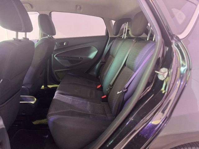 FORD Fiesta 1.6 TDCi 95 CV 5p. Titanium