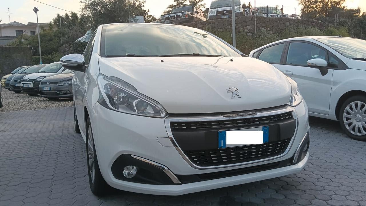 Peugeot 208 BlueHDi 100 S&S 5 porte Allure