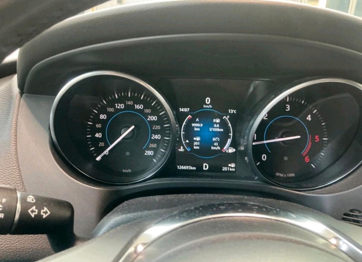 Jaguar F-Pace 2.0 D 180 CV AWD aut. R-SPORT 2018