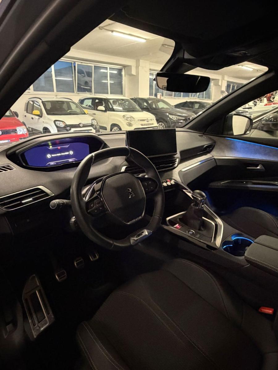 PEUGEOT - 3008 - PureTech Turbo 130 S&S GT Line