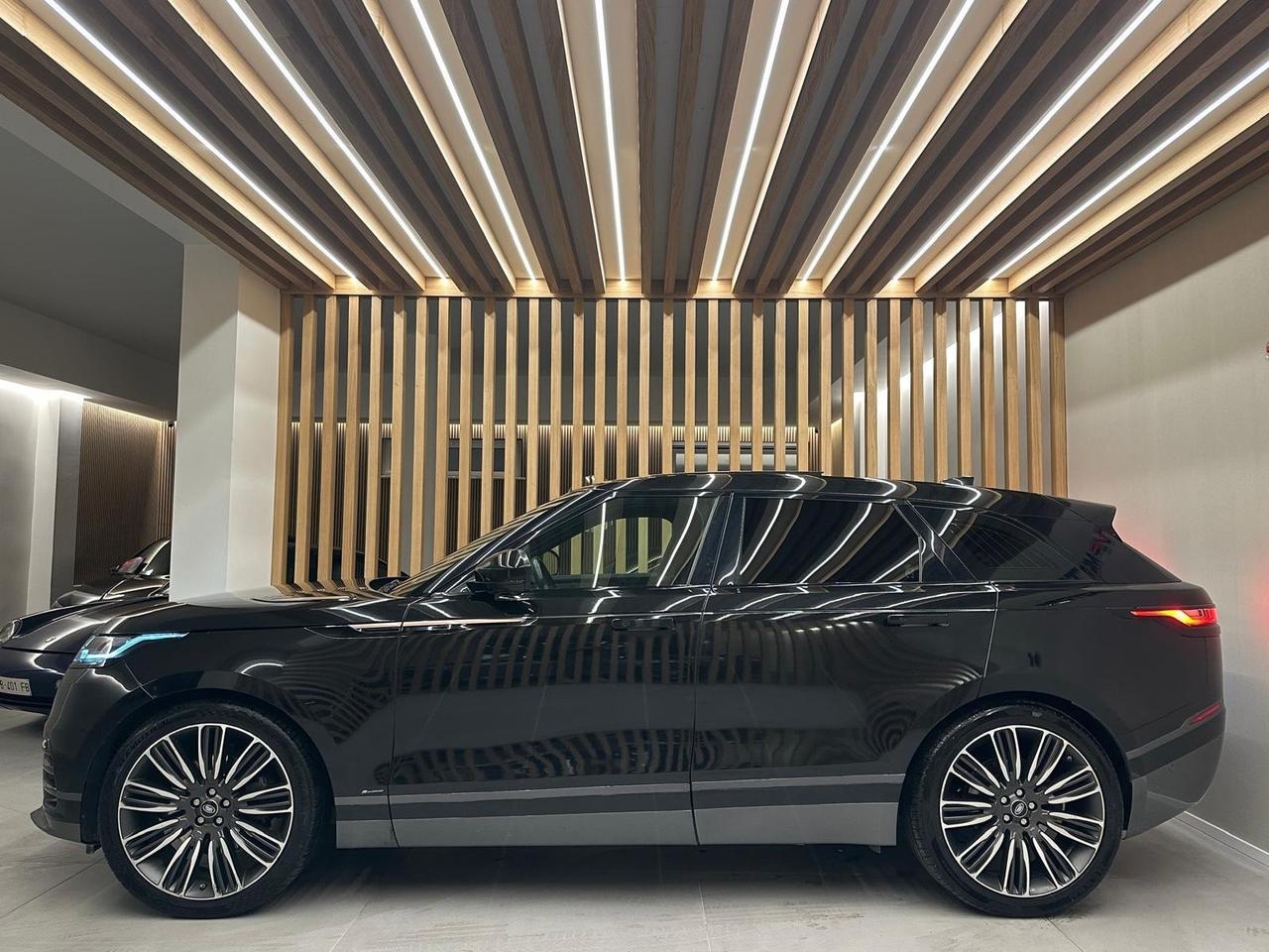 Land Rover Range Rover Velar 3.0 300CV R-DYNAMIC MY2020 ONLY FOR EXPORT