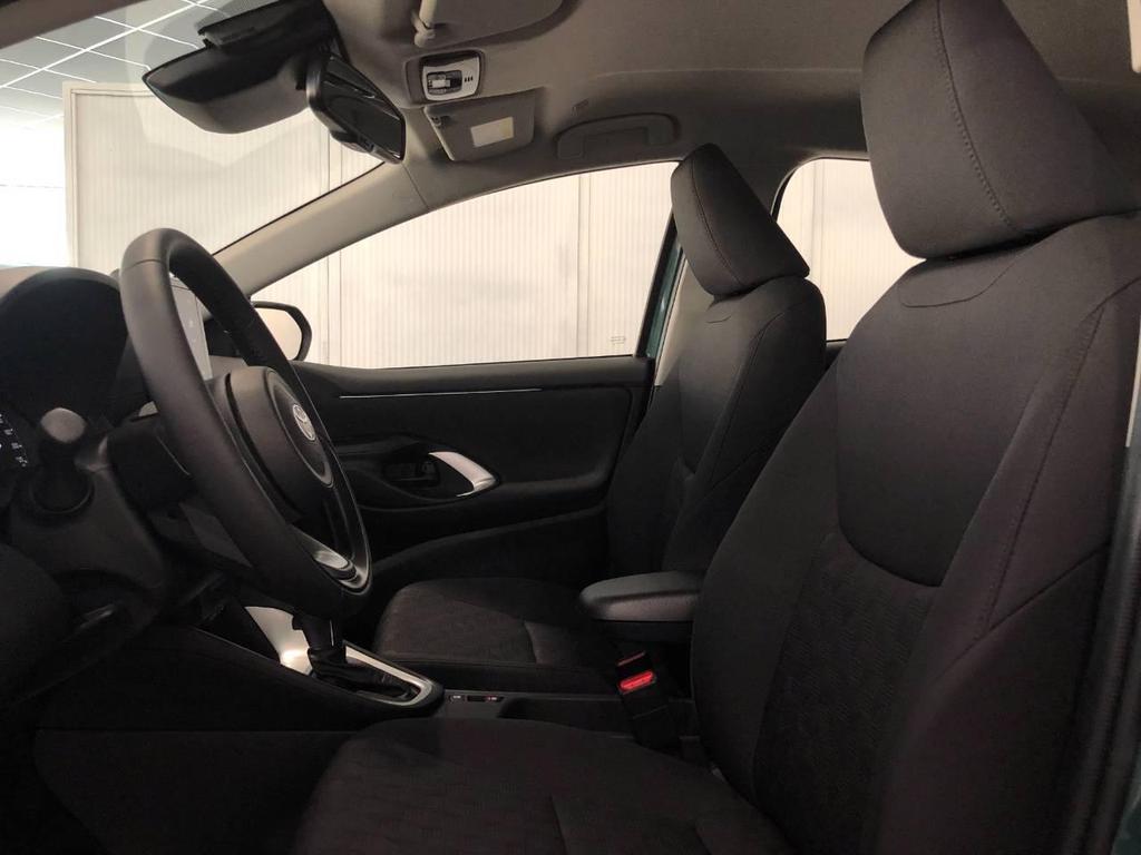 Toyota Yaris 1.5 VVT-iE Hybrid Business E-CVT