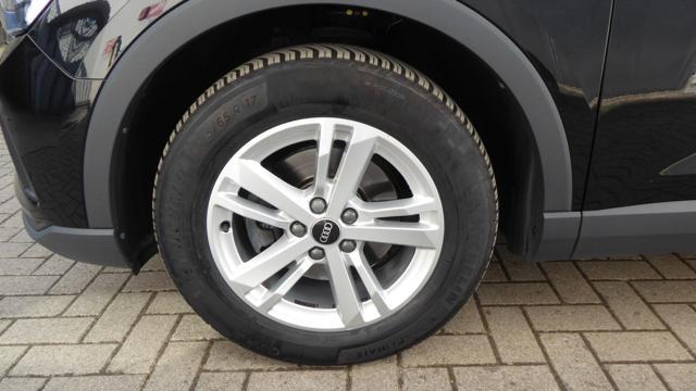 AUDI Q3 35 TDI Quattro S-Tronic Business