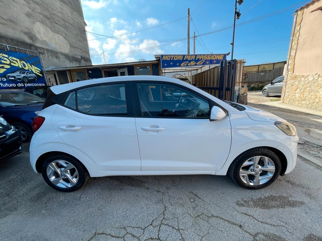 Hyundai i10 1.0 MPI Tech