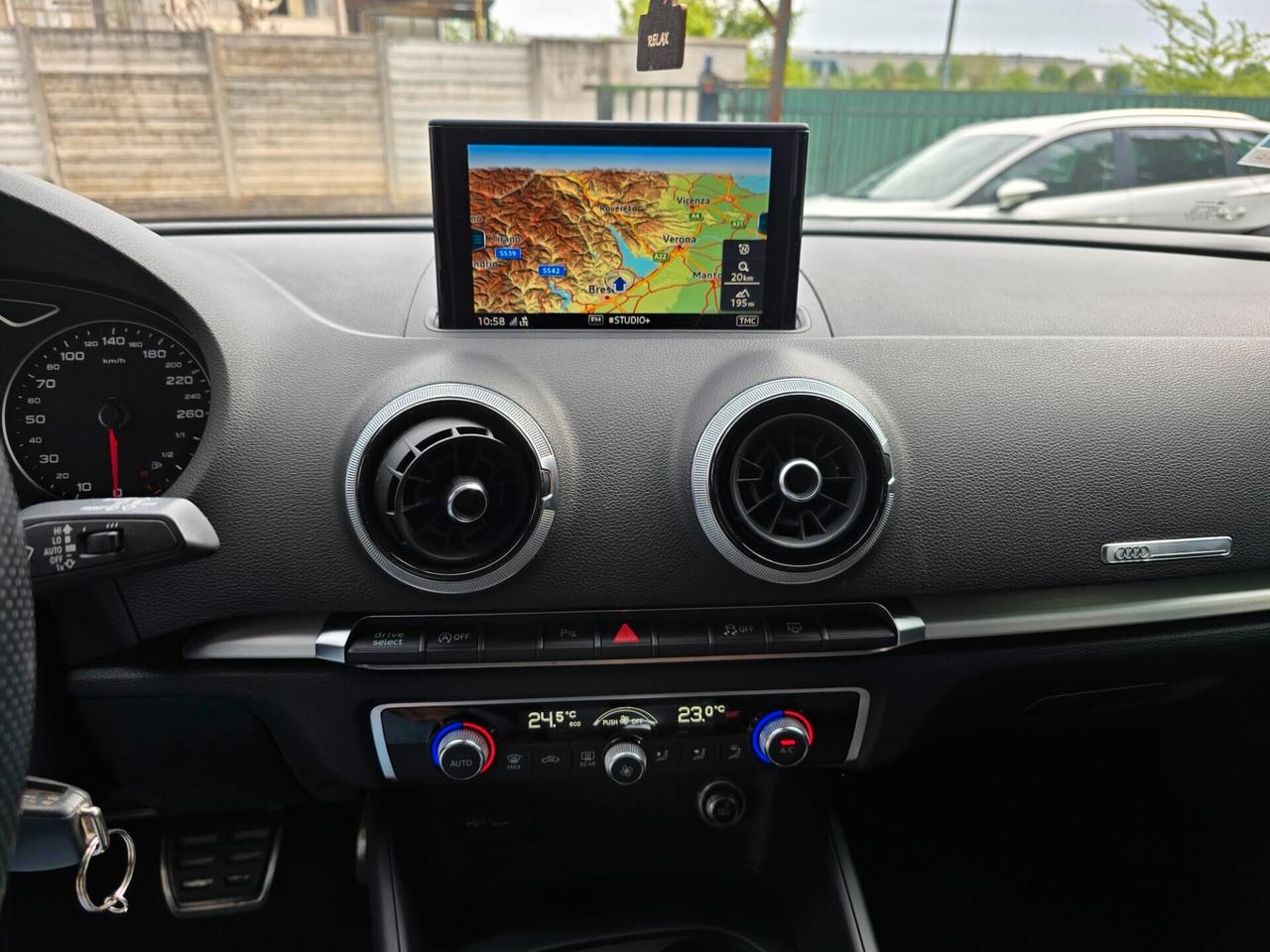 Audi A3 1.6TDI 116CV S.LINE 123000KM-2017