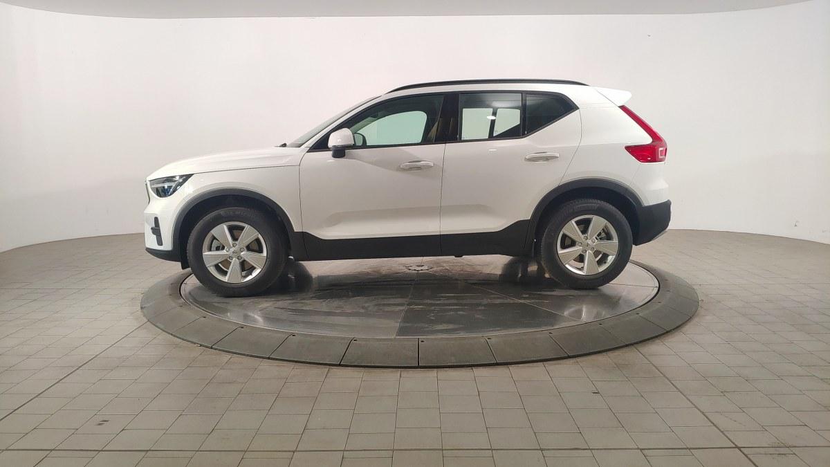 VOLVO Xc40 B3 Mild Hybrid Automatico Essential