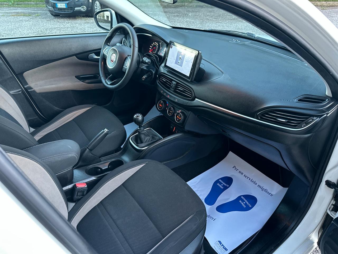 Fiat Tipo 1.6 Mjt S&S SW Lounge 2017