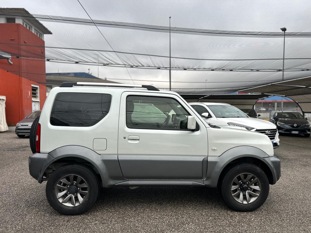 Suzuki Jimny 1.3 vvt Street 4wd