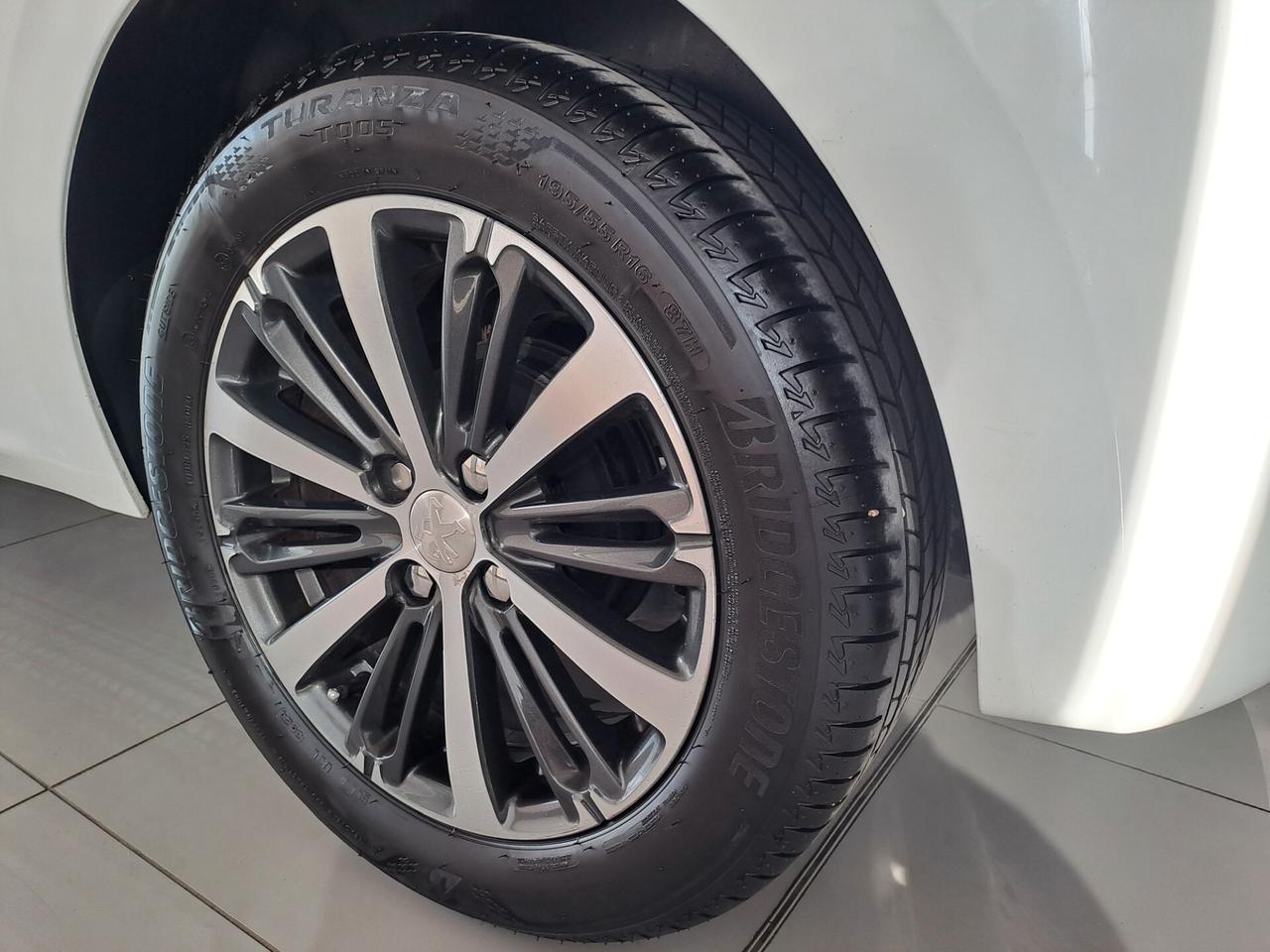 Peugeot 208 1.6 BlueHDi 75 5 porte Allure 2017