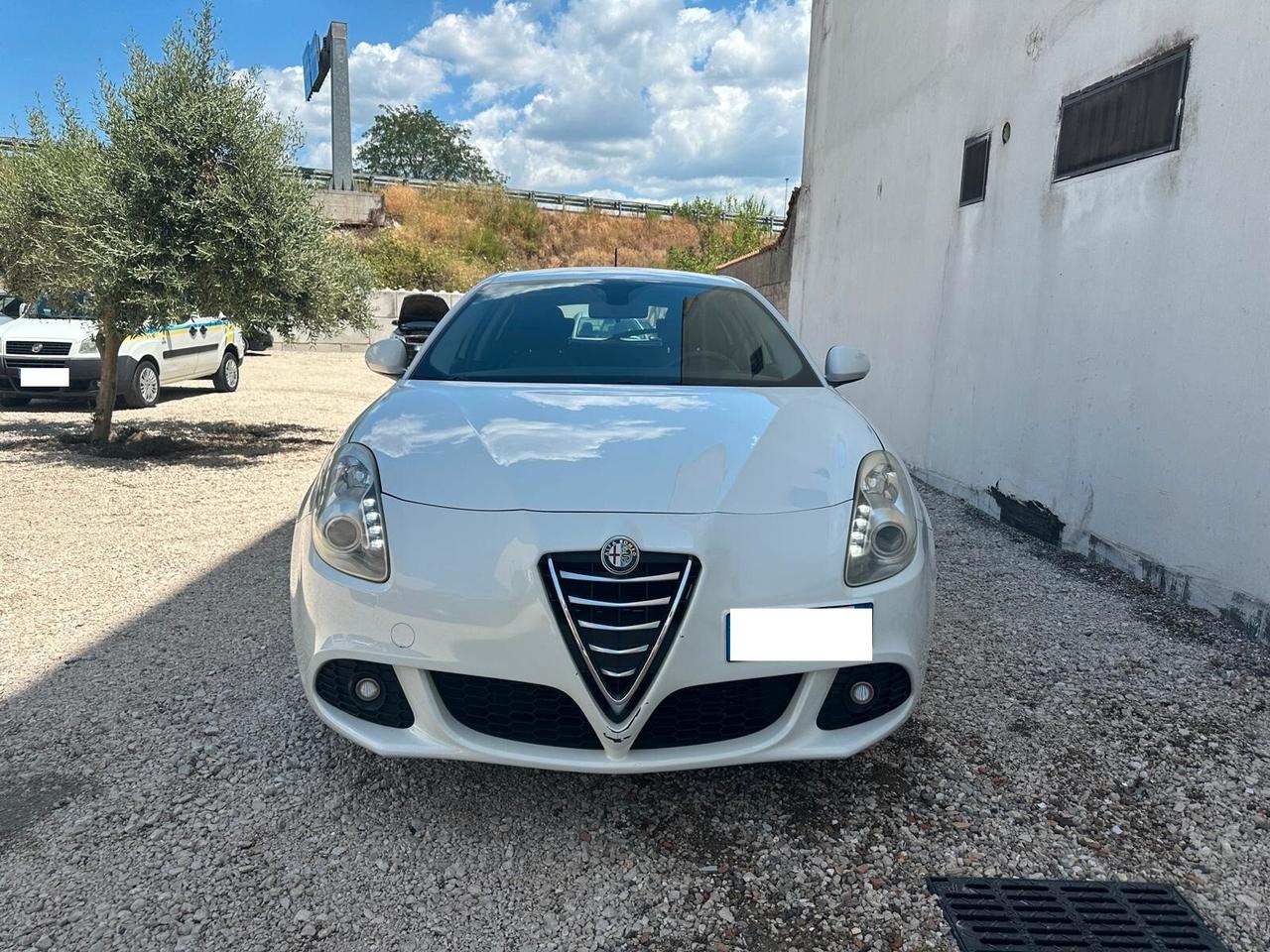 Alfa Romeo Giulietta 1.6 JTDm-2 105 CV Distinctive-2011