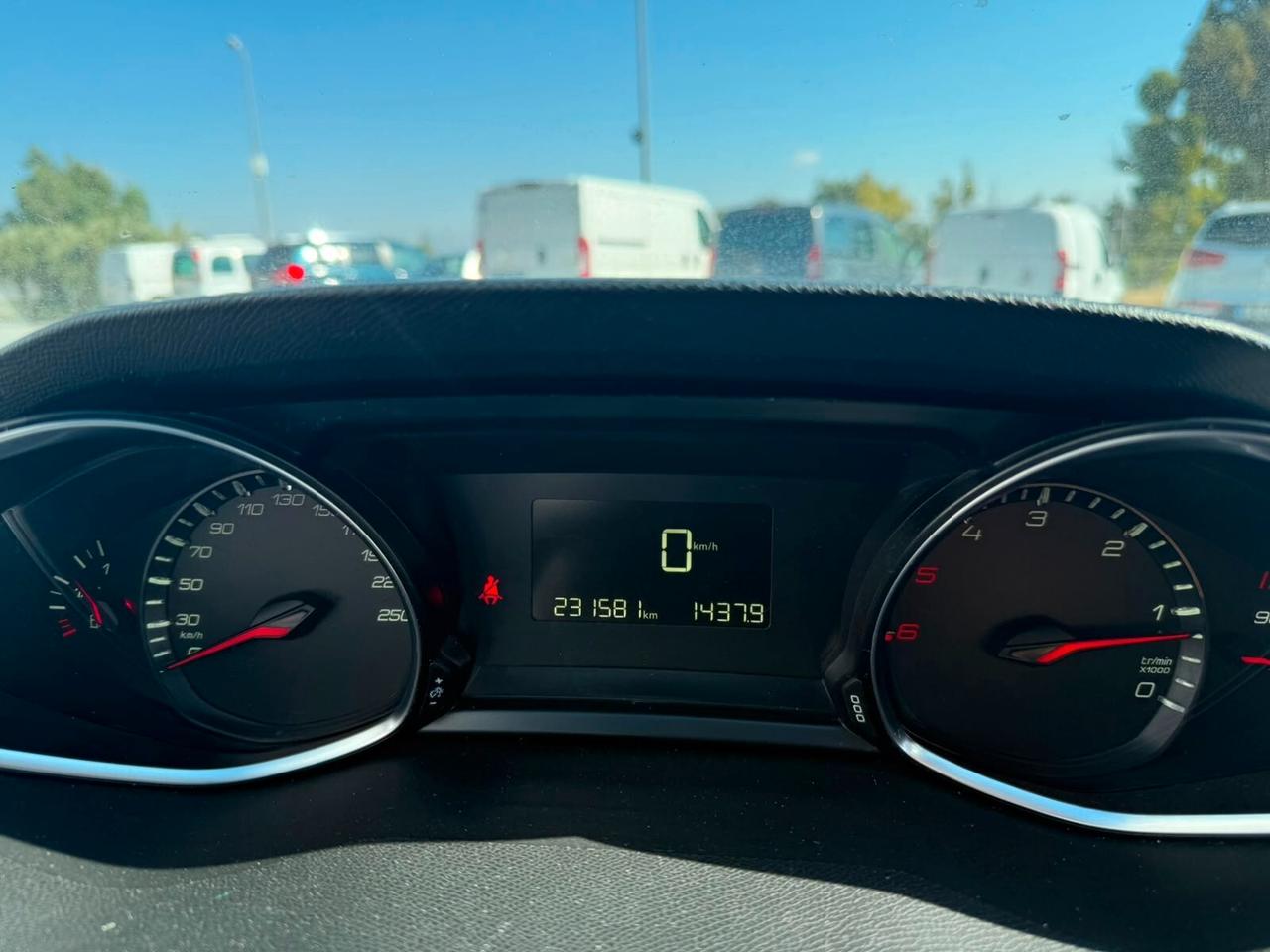 Peugeot 308 1.6 HDi 115 CV S&S Allure