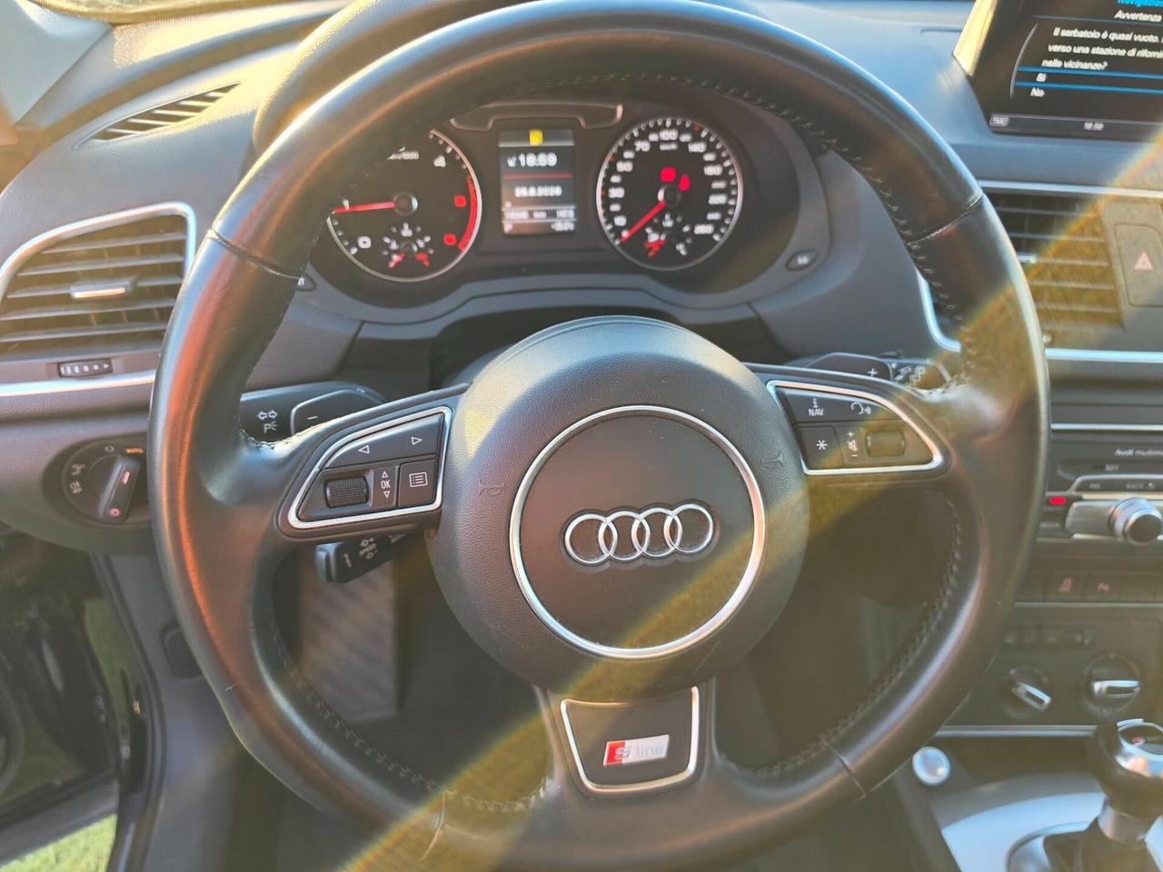 Audi Q3 2.0 TDI 150 CV S tronic Tetto Apribile- Matrix