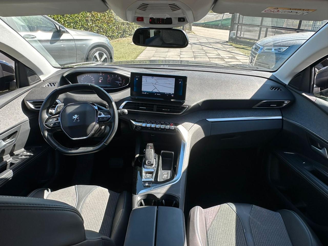 Peugeot 3008 BlueHDi 1.5 130CV Allure FULL OPTIONAL