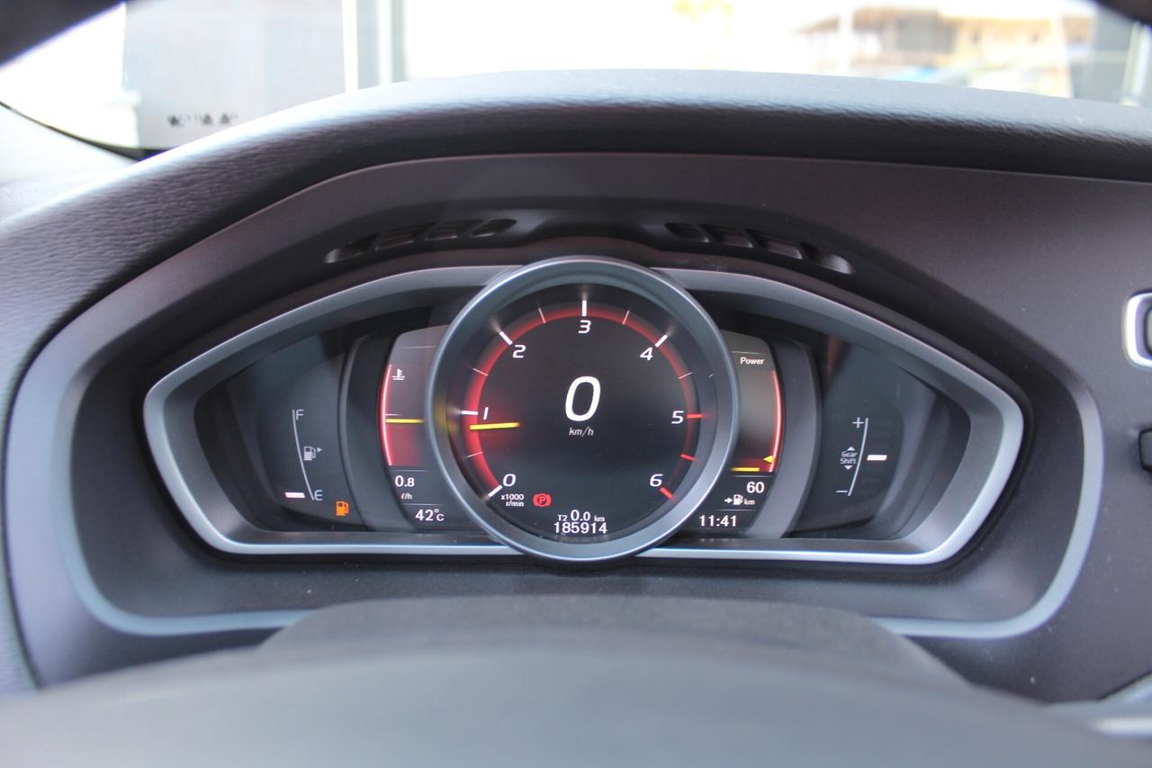 Volvo V40 D2 Business
