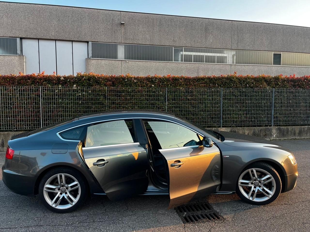Audi A5 SPB 2.0 TDI 177 CV Business Plus