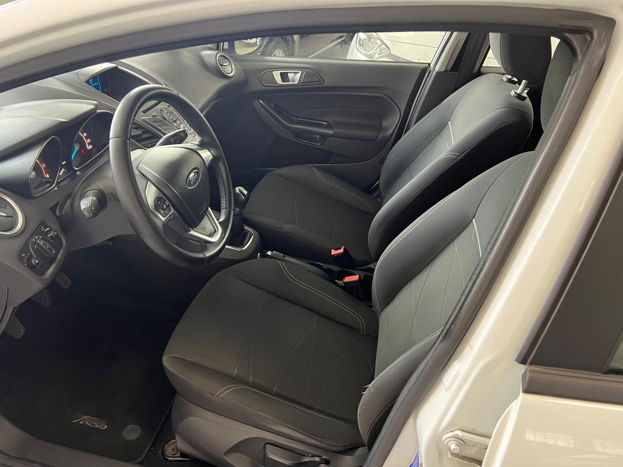 Ford Fiesta 1.4 5 porte Bz.- GPL