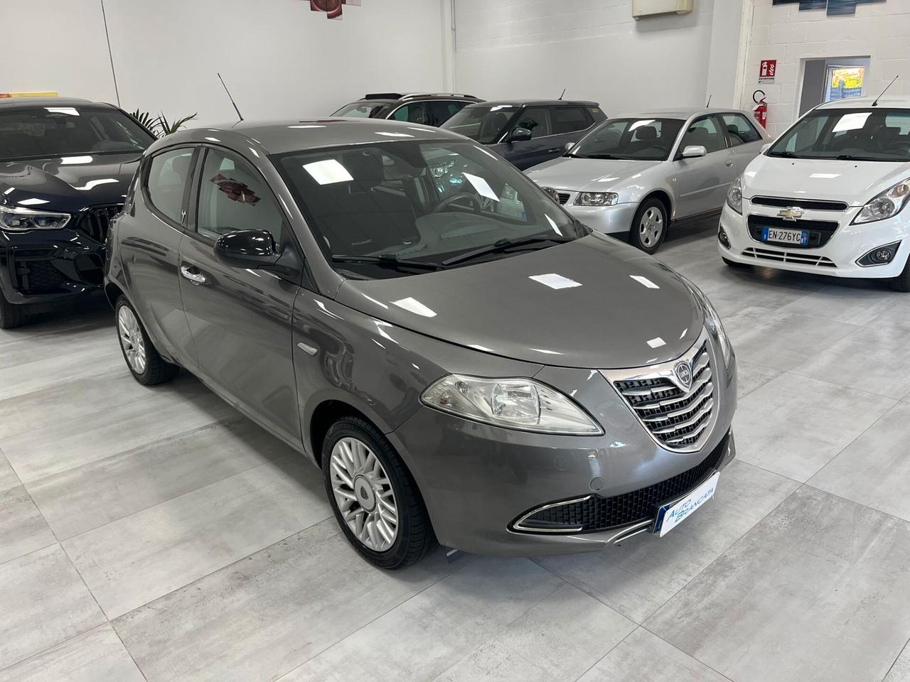 Lancia Ypsilon 1.3 mjt