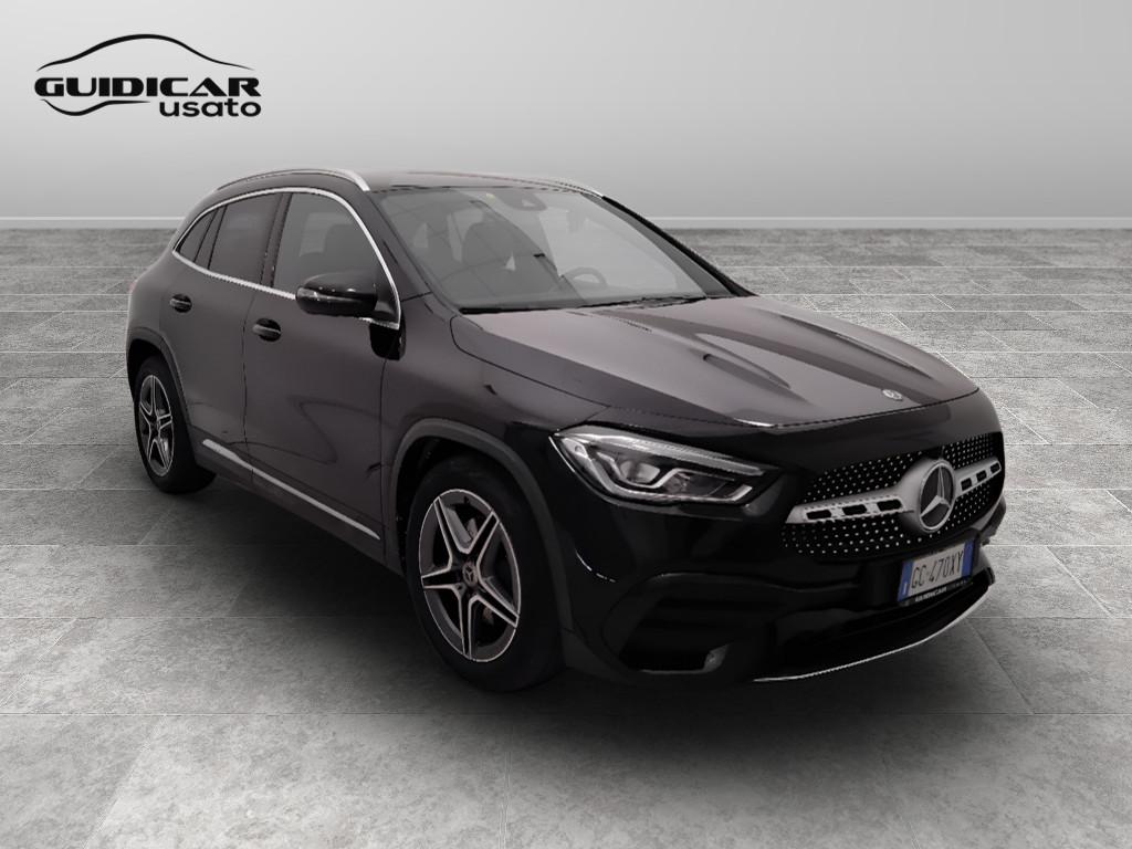 Mercedes-Benz GLA-H247 2020 - GLA 200 d Premium 4matic auto
