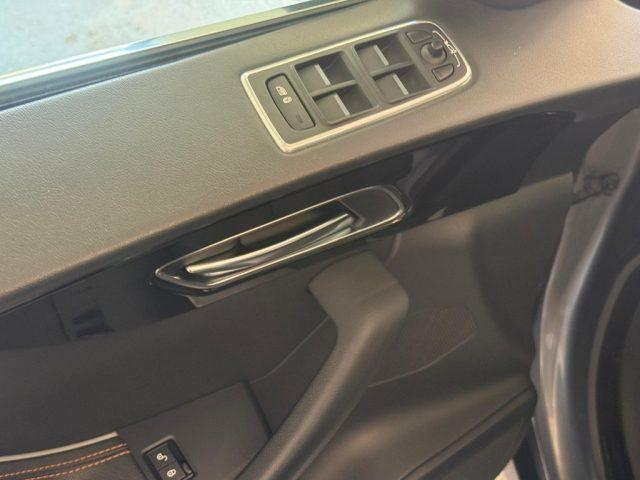 JAGUAR F-Pace 2.0 D 180 CV aut. Prestige
