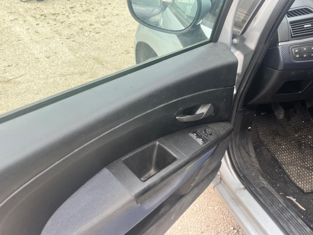 Fiat Grande Punto 1.4 5 porte Active Natural Power rinnovo imp 4 anno