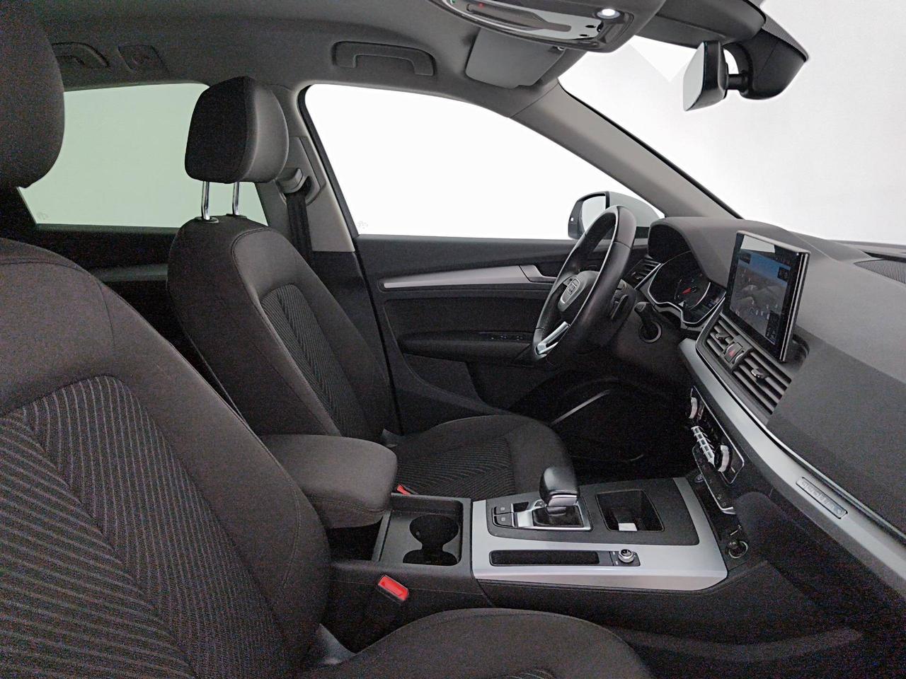 Audi Q5 40 2.0 tdi mhev 12V Business quattro