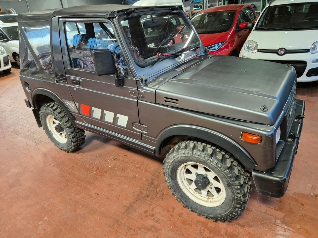 SUZUKI SJ413 4X4 - 1990