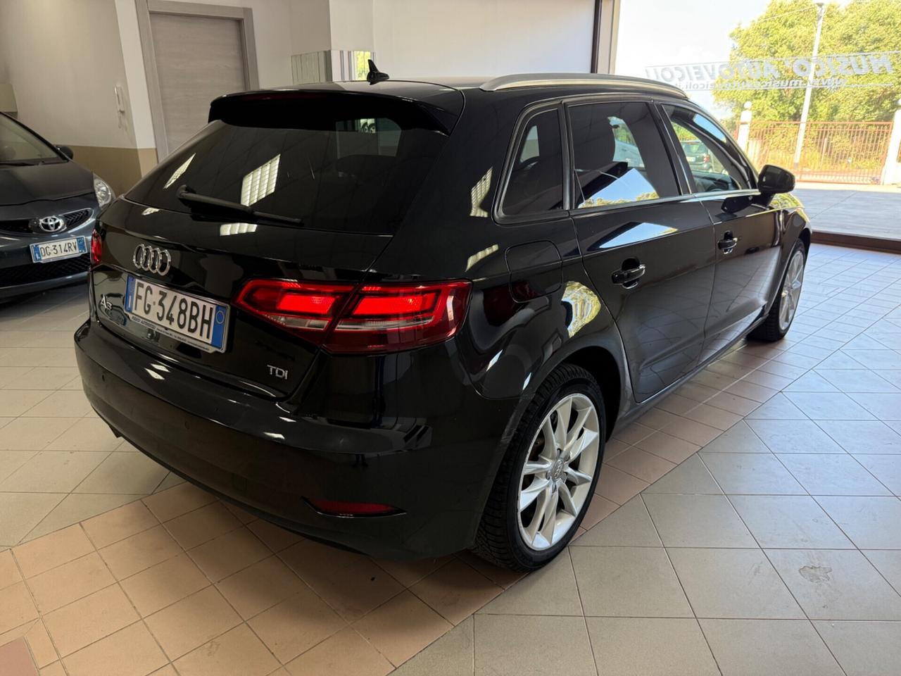 Audi A3 SPB 1.6 TDI S tronic Business