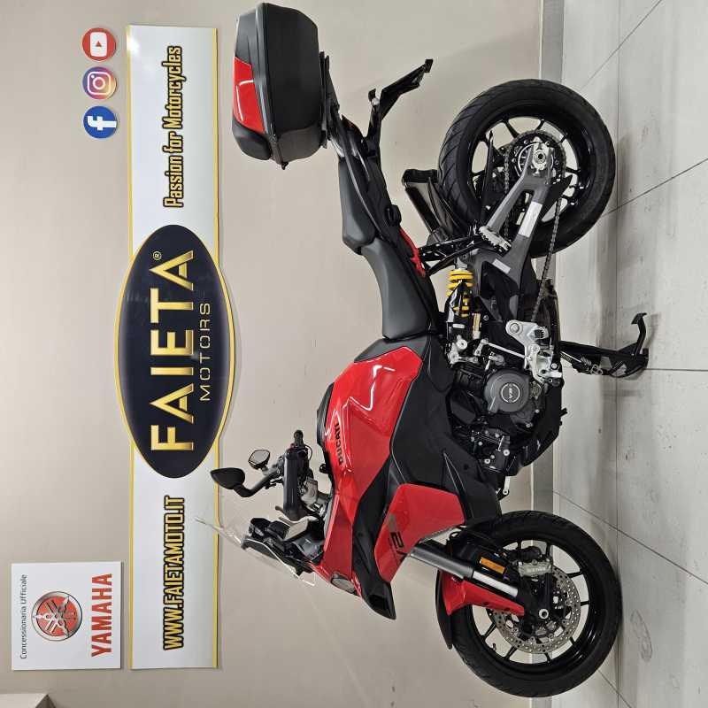 Ducati Multistrada V2 S - 2026