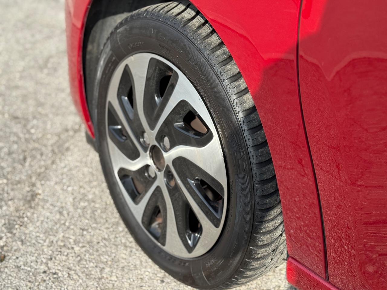 DS3 3 1.4 e-HDi 70 airdream CMP So Chic