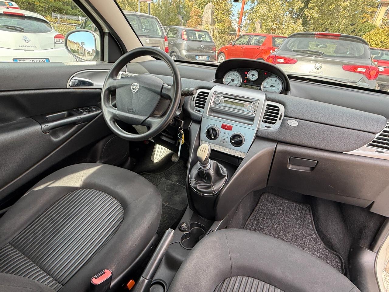 Lancia Ypsilon 1.4 Argento Ecochic GPL