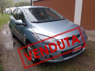 Mazda 2 1.3 16V 86CV 5p. Play