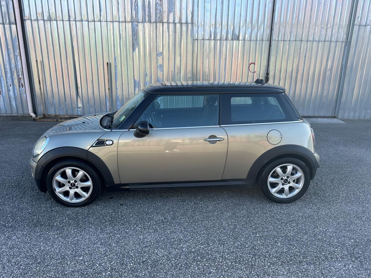 Mini Mini 1.6 16V Cooper D CHILI TETTO