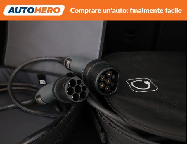 MERCEDES-BENZ A 250 e hybrid EQ AMG Line Premium