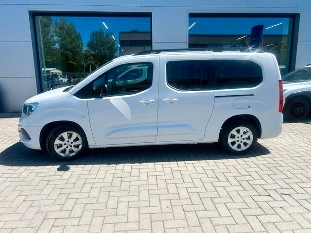 Opel Combo Life 1.5D 130 CV S&S MT6 Elegance Plus XL