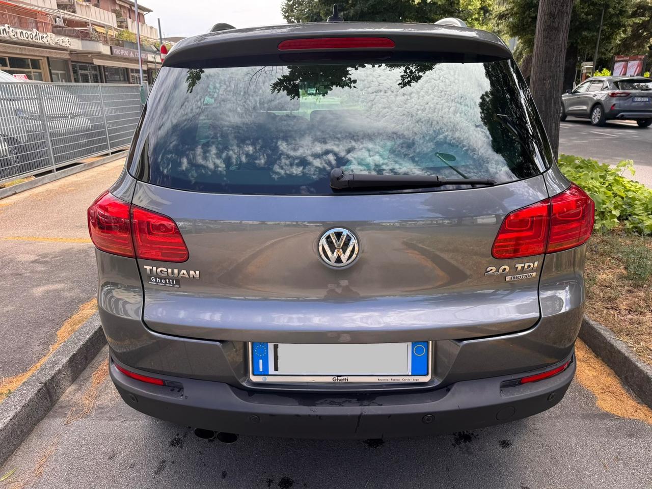 VW Tiguan 2.0 TDI 140CV 4X4 Sport garanzia 12 mesi