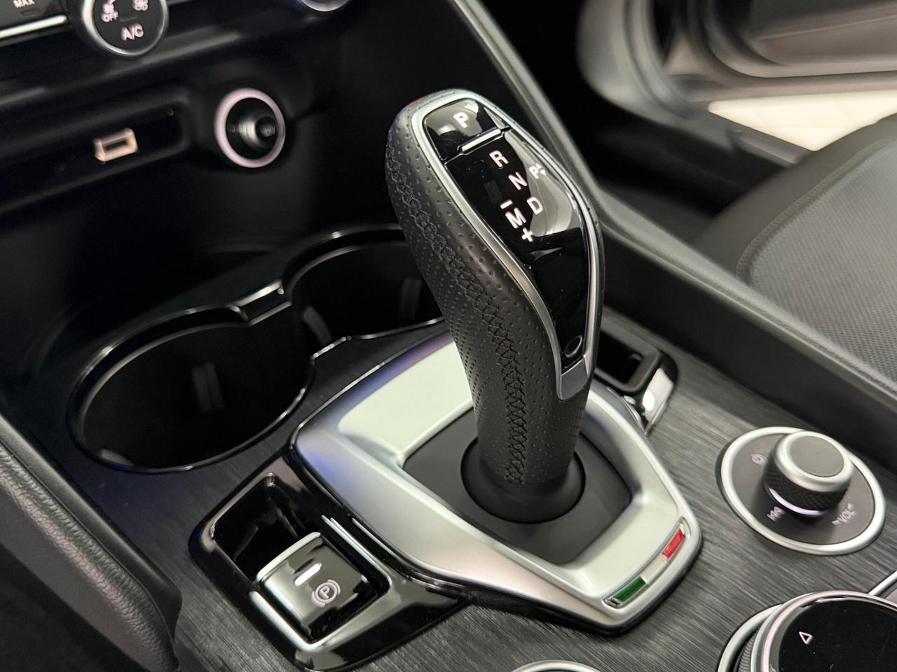 Alfa Romeo Giulia 2.2 Turbodiesel 160 CV AT8 Super Business