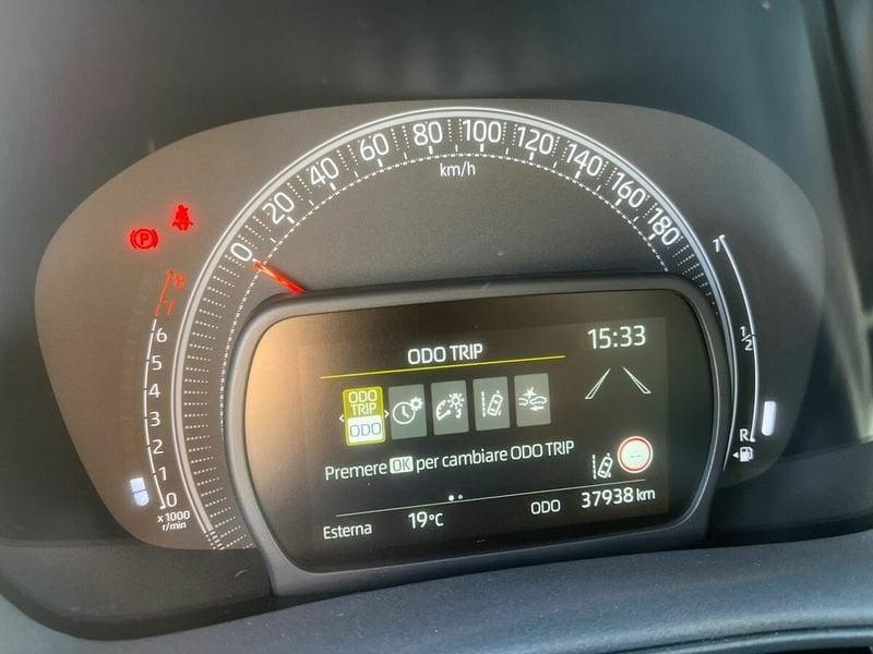 Toyota Aygo X 1.0B (72 CV) Lounge