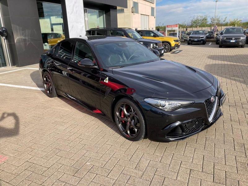Alfa Romeo Giulia Giulia 2.9 V6 Bi-Turbo Quadrifoglio
