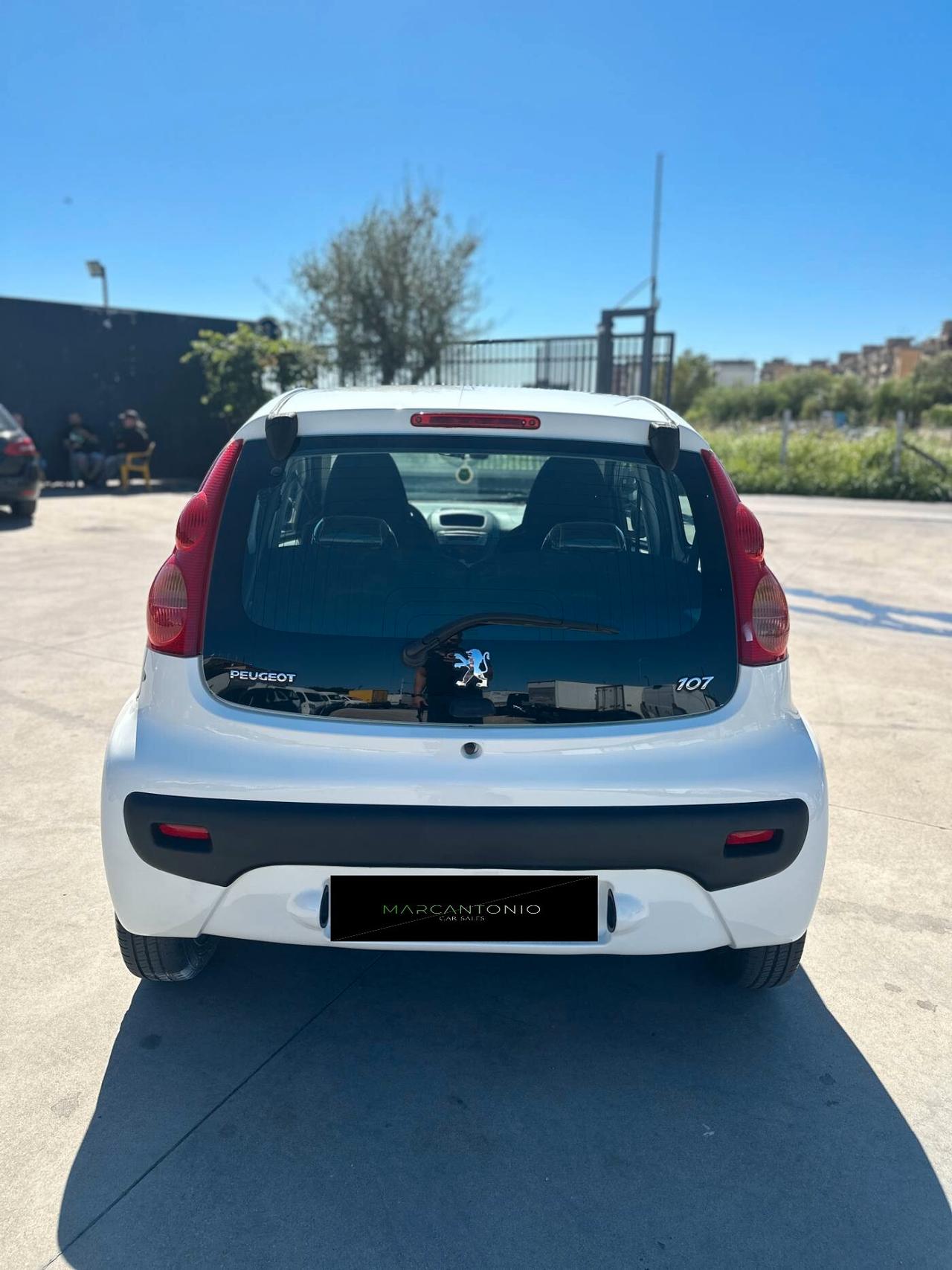 Peugeot 107 1.0 68CV 5p. Allure