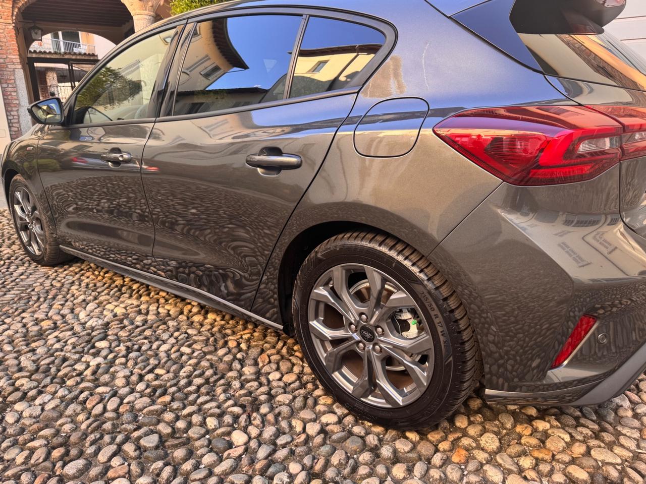 Ford Focus 1.5 EcoBlue 120 CV aut. 5p. ST-Line Design
