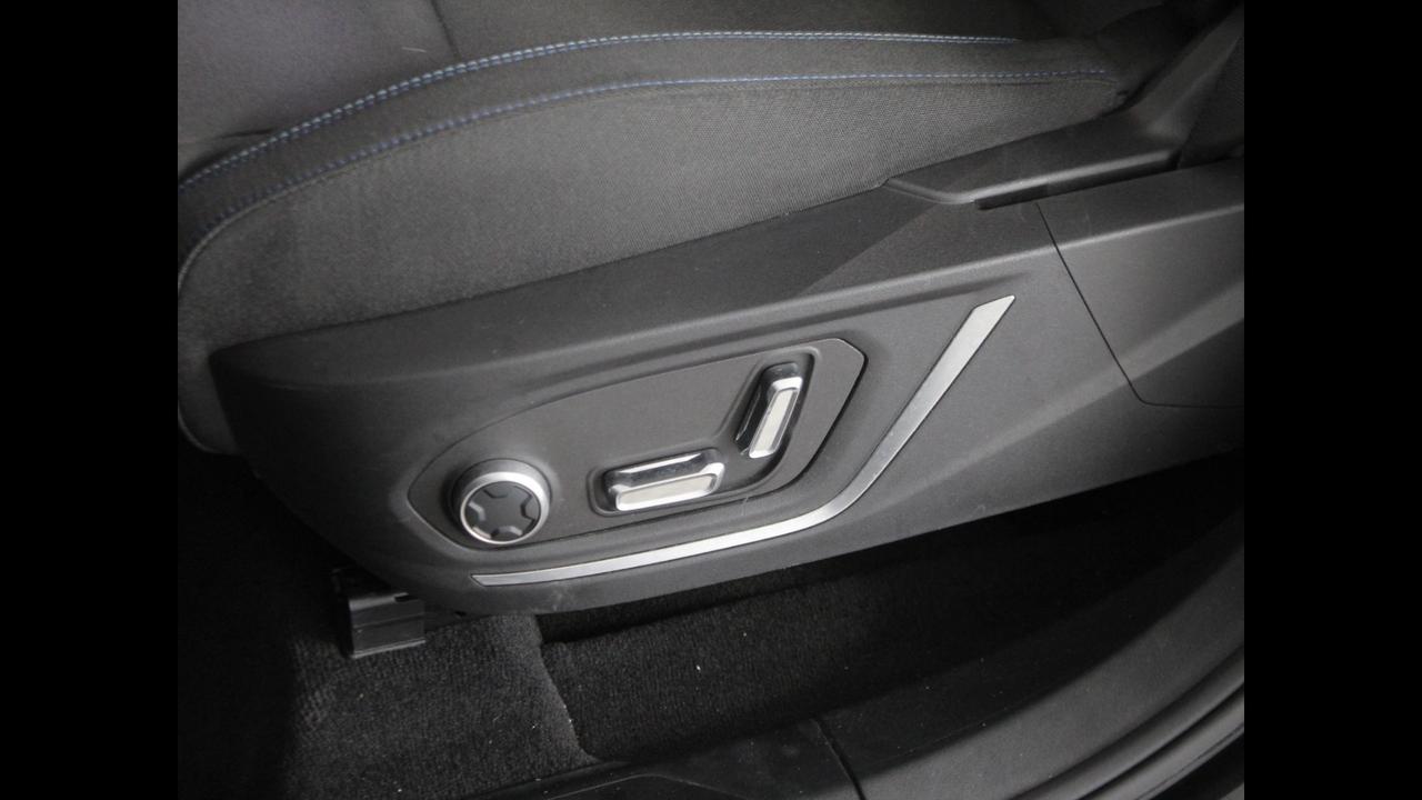 Lynk & Co 01 - 01 1.5 td phev auto