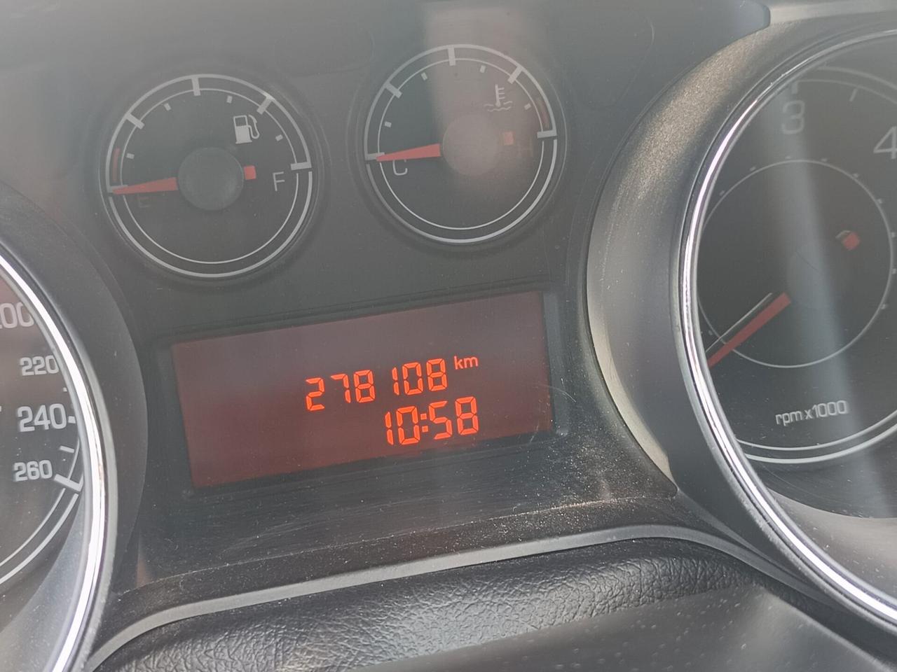 Fiat bravo 2012 - 1.6mjt Lb automobili