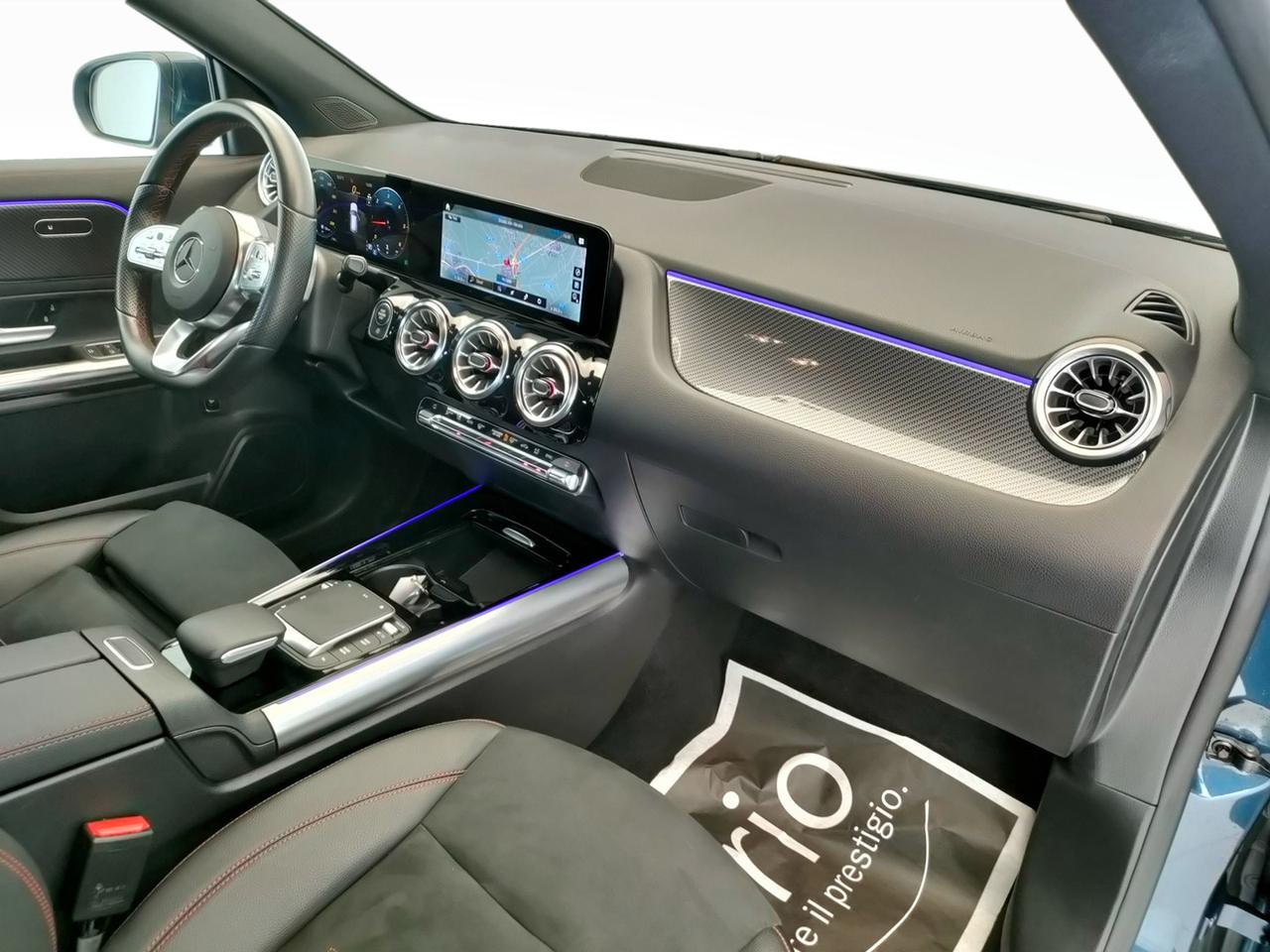 Mercedes-Benz GLA-H247 2020 - GLA 200 d Premium 4matic auto