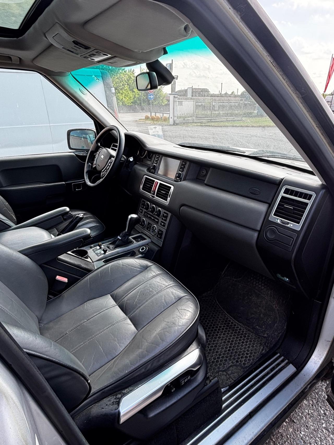 Land Rover Range 3.0 Td6 Vogue Foundry