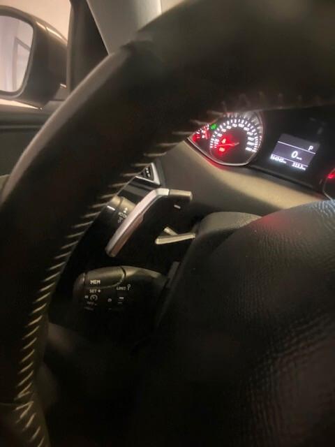 Peugeot 308 BlueHDi 120 S&S EAT6 Allure