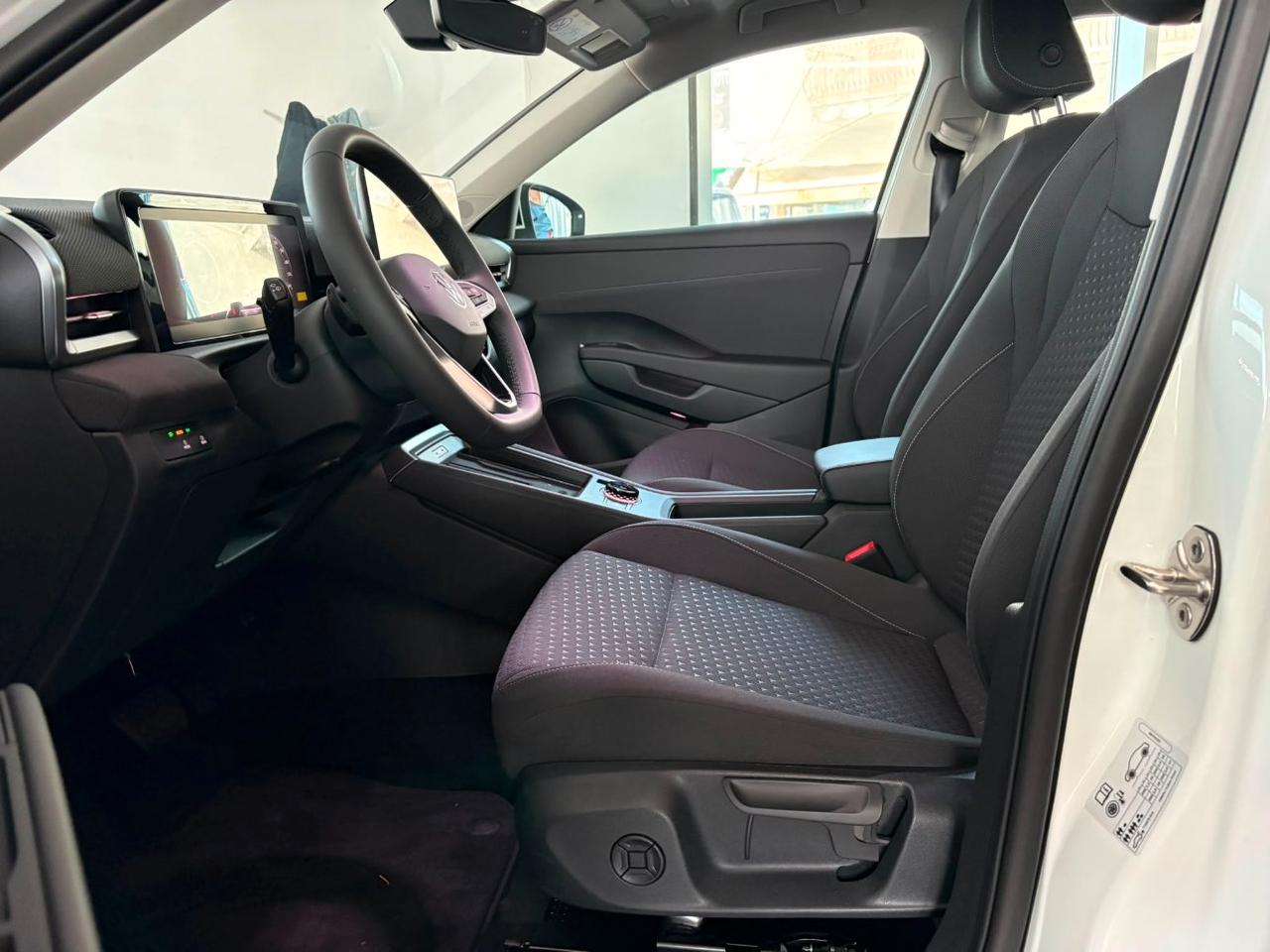 Volkswagen T-Roc 1.5 etsi Life 115cv dsg