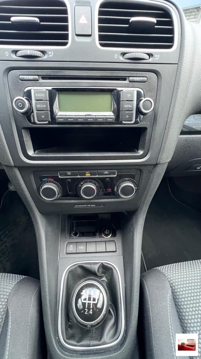 VOLKSWAGEN - Golf - 1.6 5p. Highline BiFuel