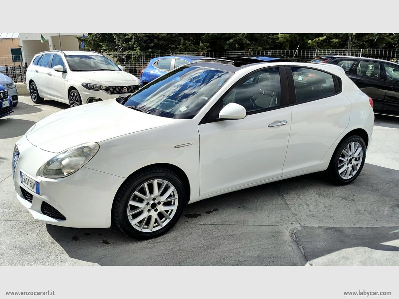 ALFA ROMEO Giulietta 1.6 JTDm-2 105 CV Distinctive TETTO APRIBILE
